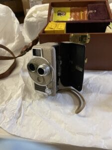 Projector Camera and Casing | Cámara y carcasa del proyector Projector Camera and Casing | Cámara y carcasa del proyector